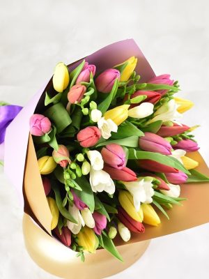 Buchet Lalele "Primavara e aici"