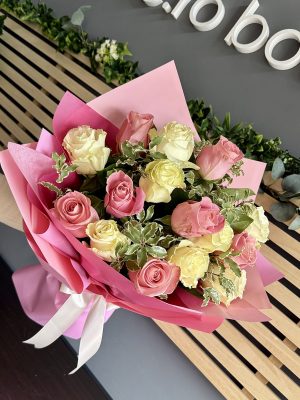 Buchet Trandafiri "Umbre Roz"